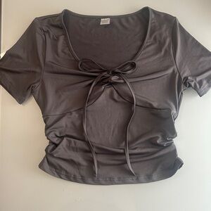 Chic Gray Tie-Front Crop Top